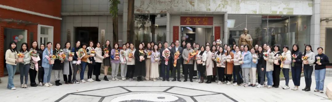 以花润心 以心暖人——白云山必发7790公司工会举行主题插花活动